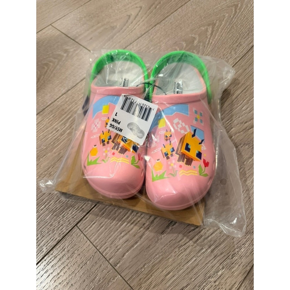 Minecraft EVA Clog Pink Graphic Kids Size 1 Little Girl
